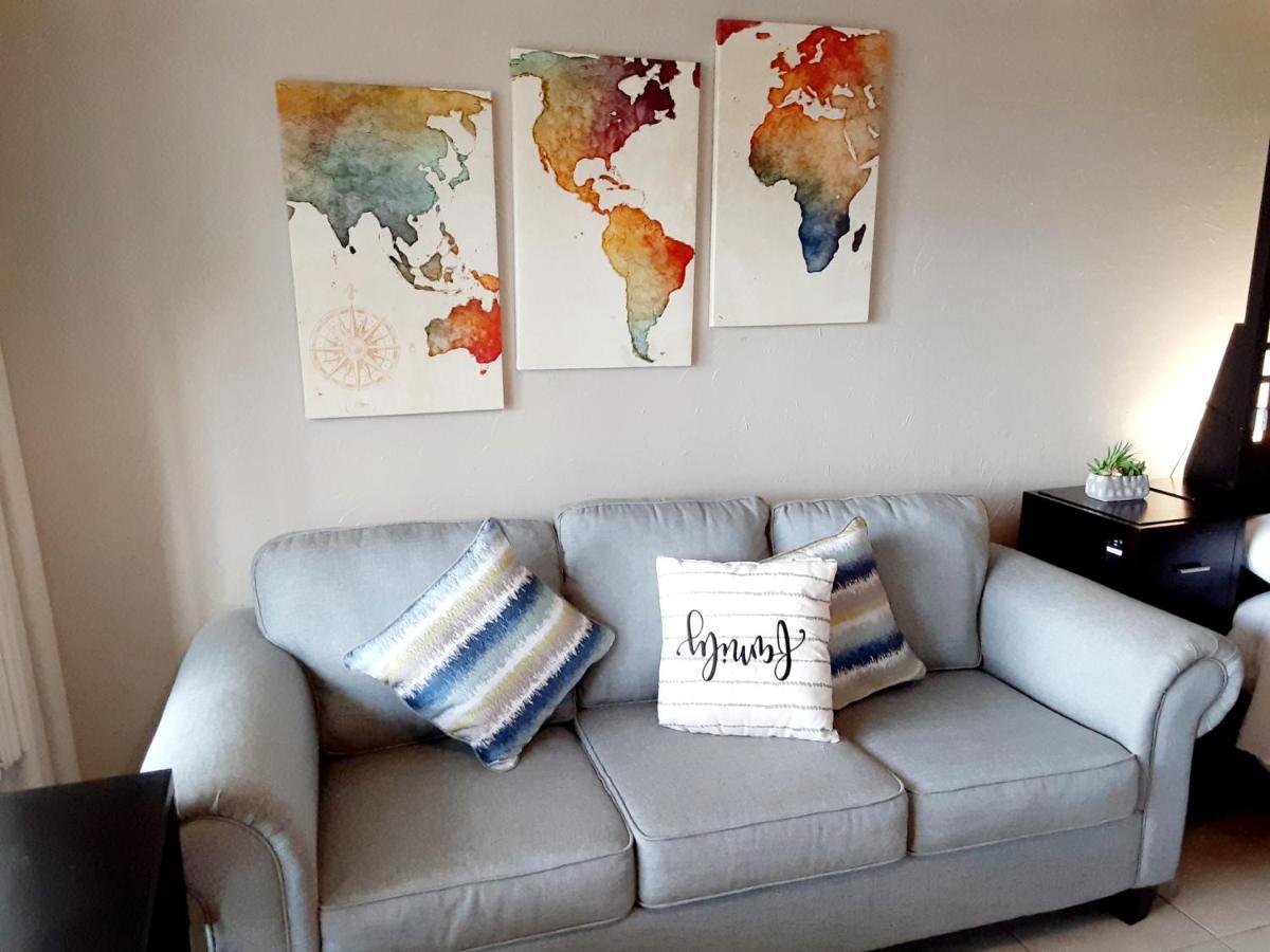 Charming One Bedroom Resort-Style Studio With Pool And Beach Access رسكن المظهر الخارجي الصورة